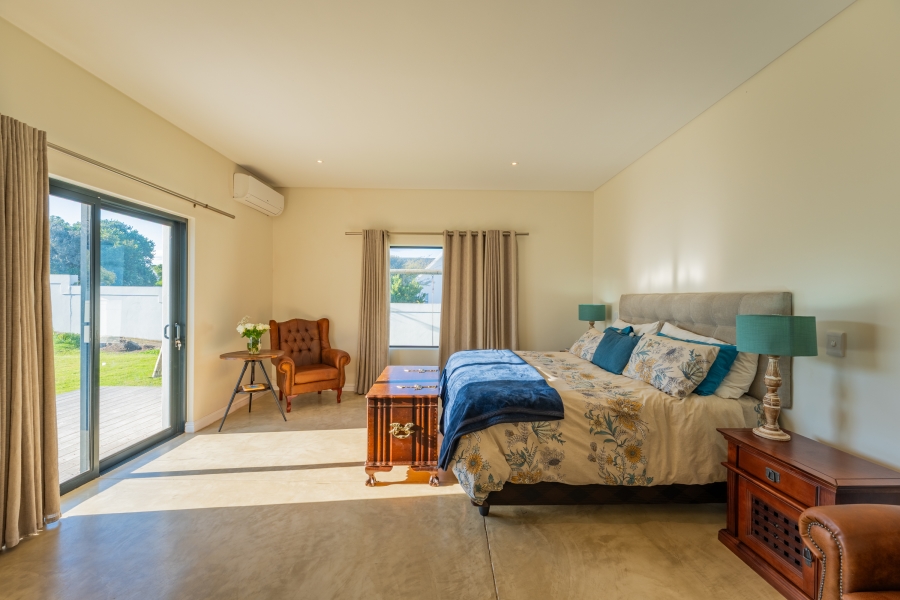 4 Bedroom Property for Sale in St Francis Links Eastern Cape